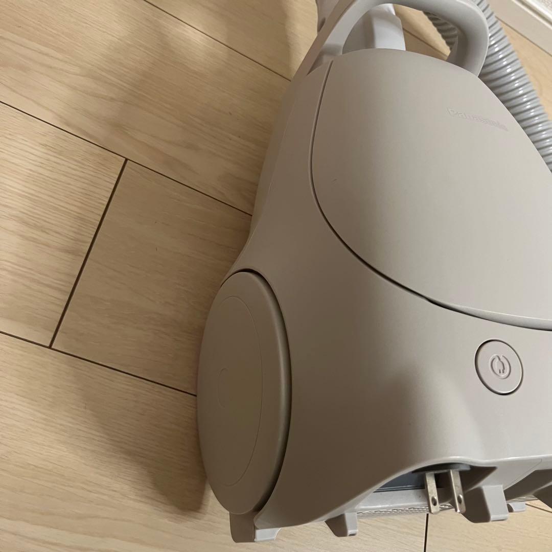 Panasonic パナソニック 掃除機 MC-PJ23G-C 2024年製