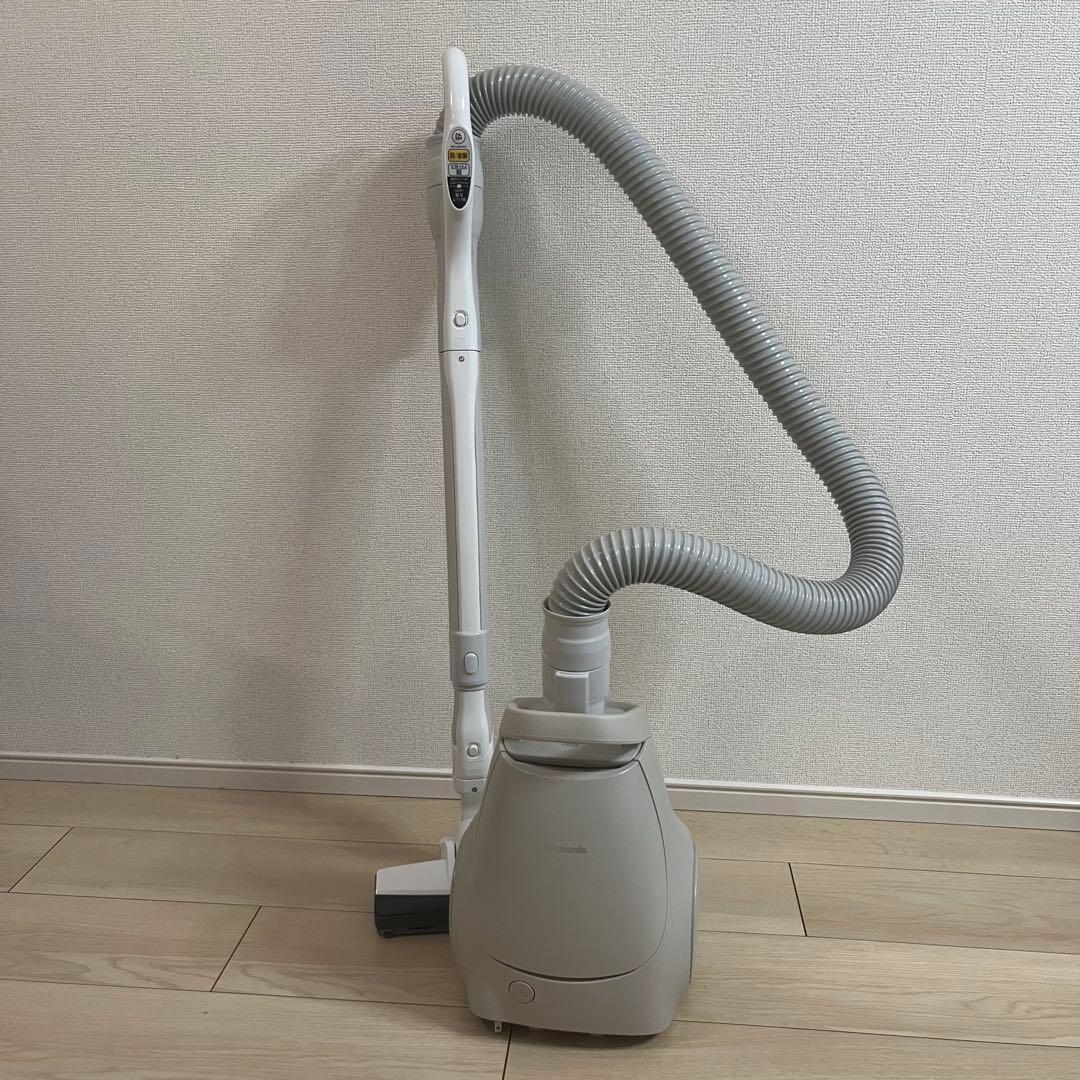 Panasonic パナソニック 掃除機 MC-PJ23G-C 2024年製