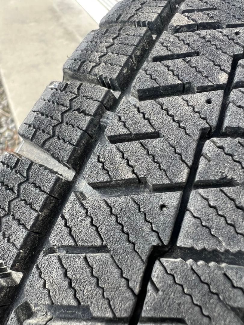 21年　スタッドレス　VRX2 165/65R14 ルーミー