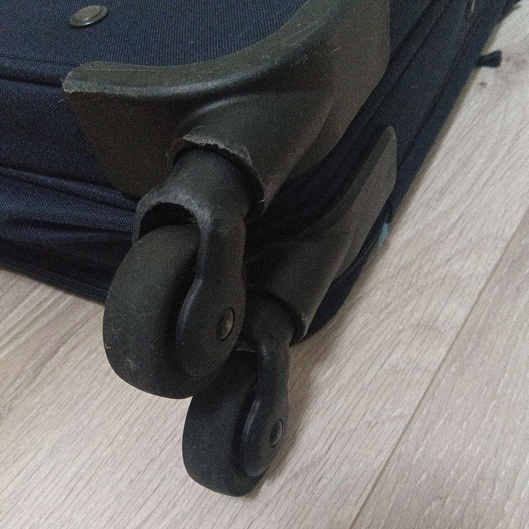 無印良品 MUJI 半分の厚みで収納できるソフトキャリーケース 36L