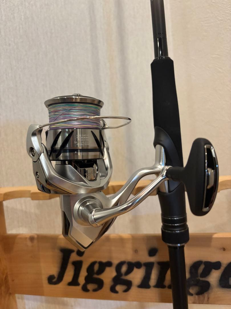 極美品 シマノ　23ストラディック 4000XG