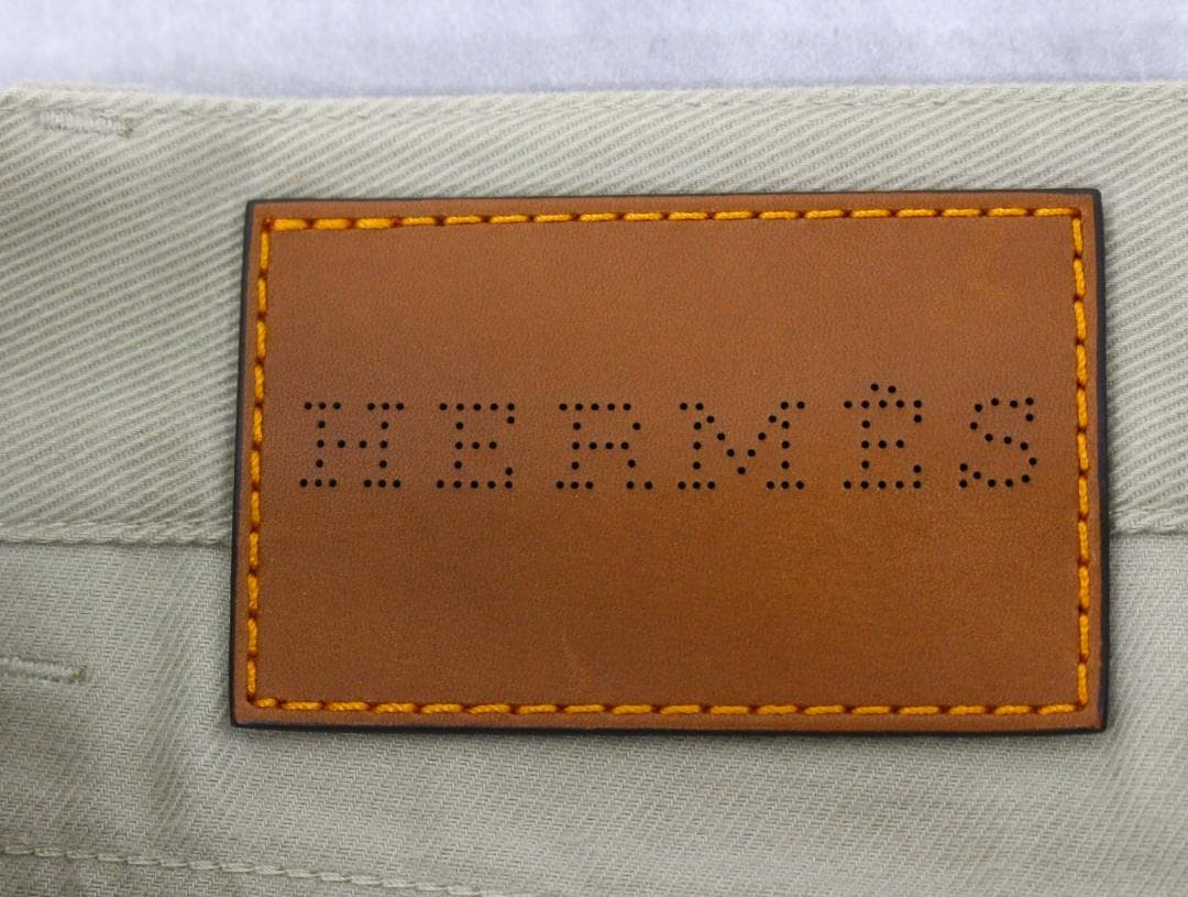 ◇HERMES ライトベージュ コットンパンツ