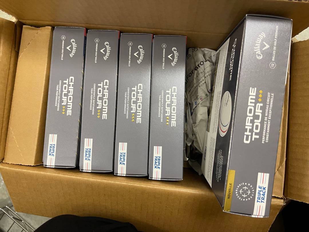 Callaway Chrome Tour ゴルフボール 5個入り5箱