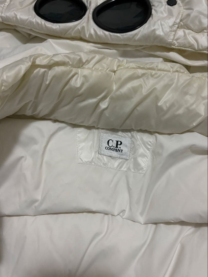 C.P.Company シーピーカンパニー　ダウンベスト