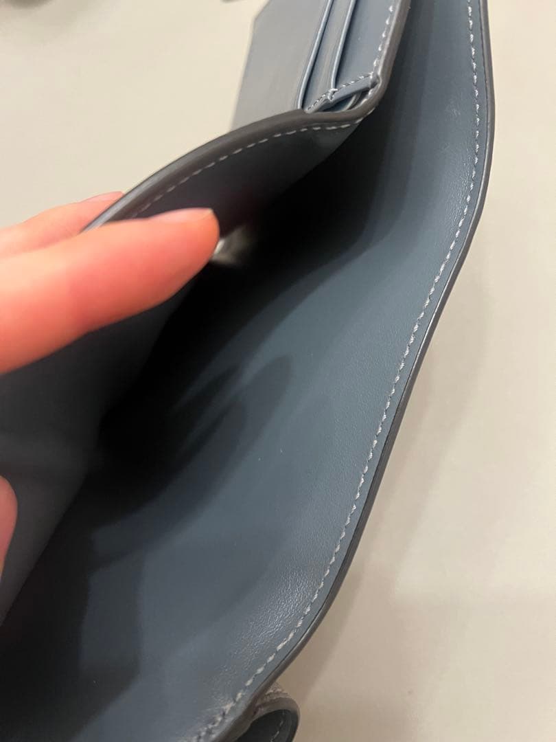 FFダイヤモンド財布　FENDI マーキュリーブルー＆ライトブルー　三つ折り