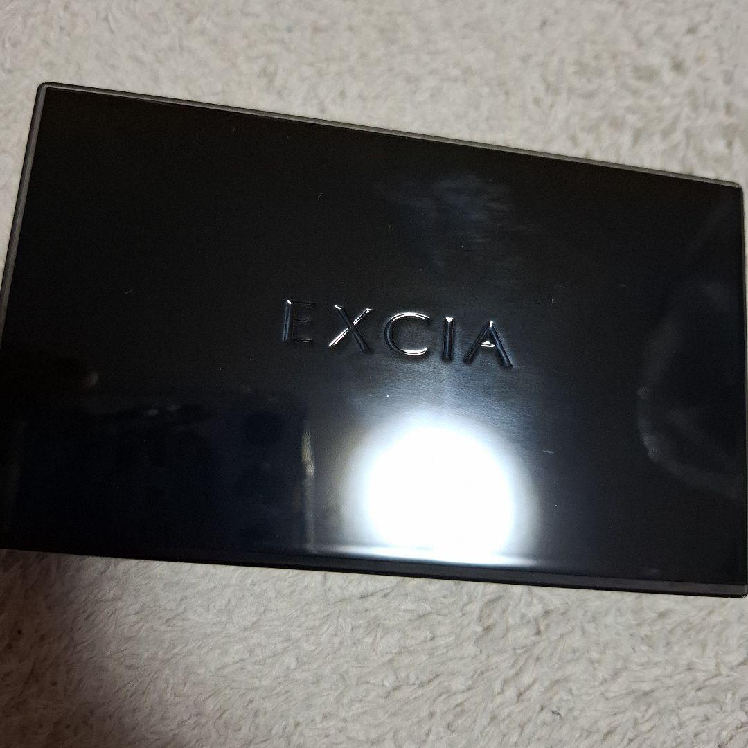 本体付き！EXCIA クリームファンデ NA201ライトナチュラル 10g