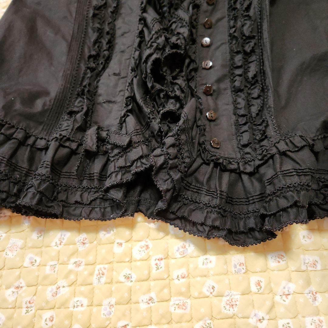 ピンクハウス フリル付き黒ノースリーブブラウス
