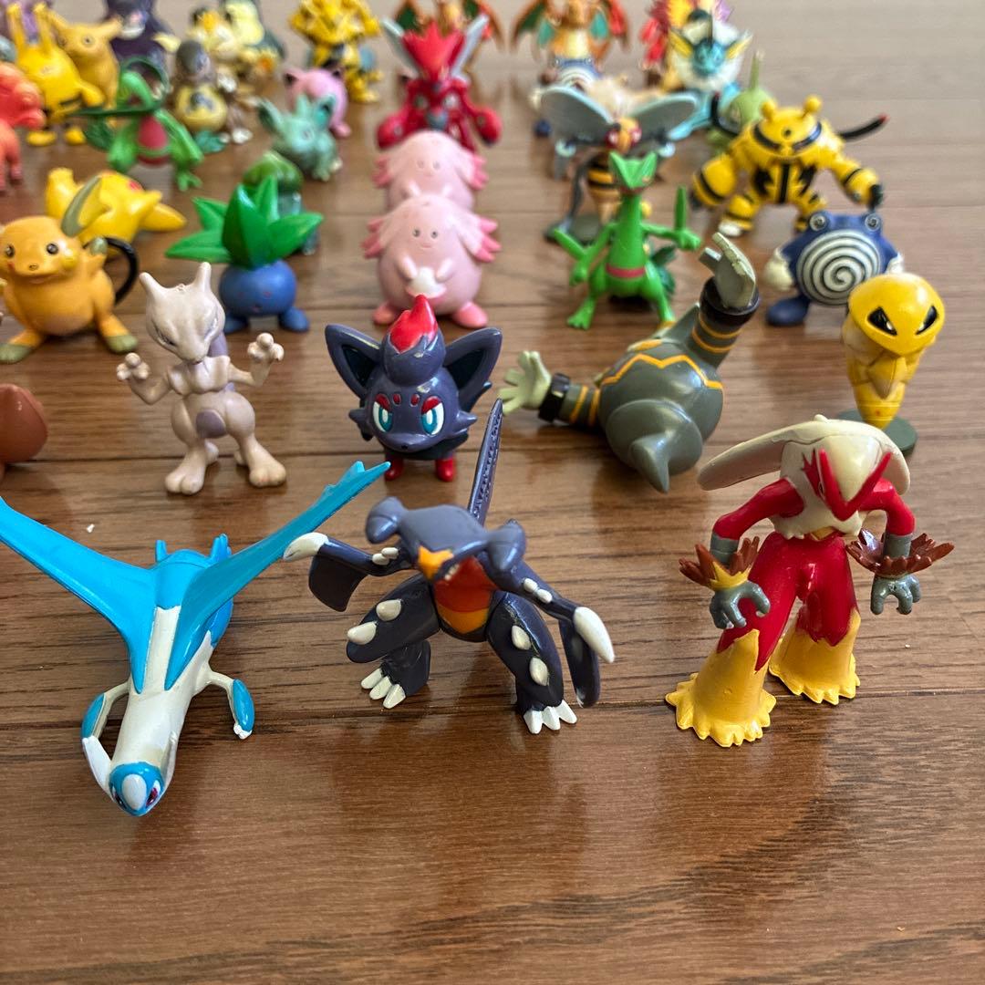 ポケモンフィギュア78体セット　Pokemon Moncolle Figure