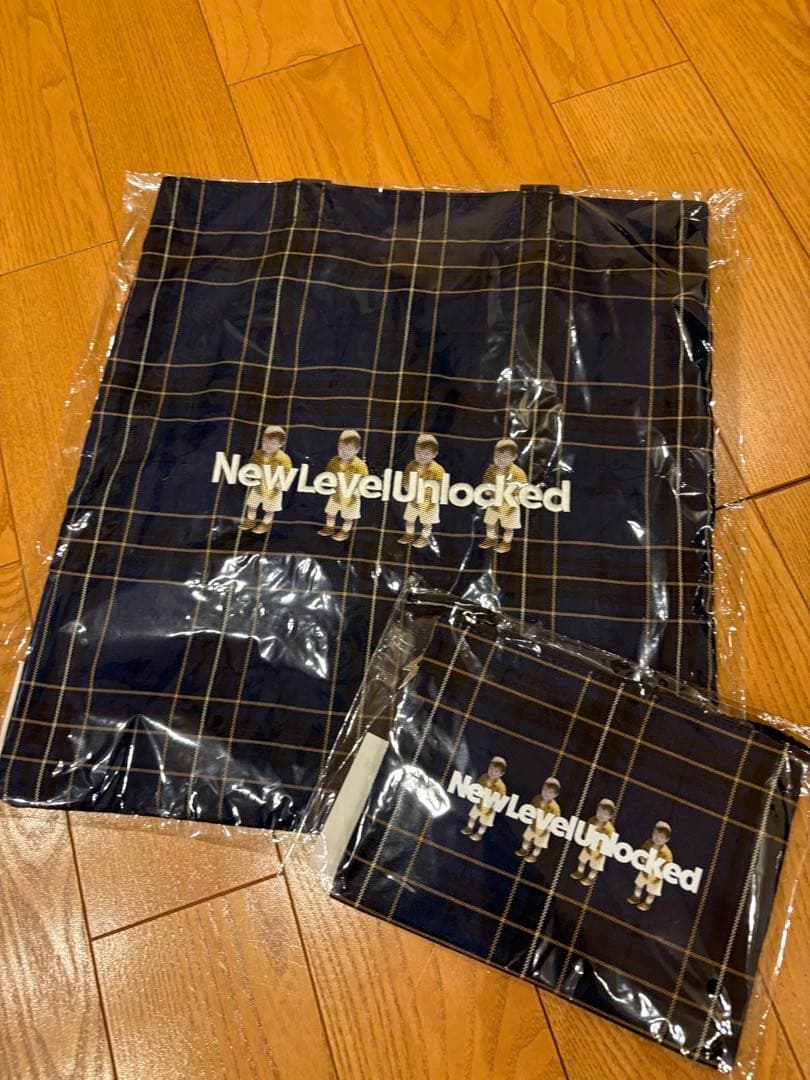ミセス若井バースデーグッズ トートバッグとポーチセット