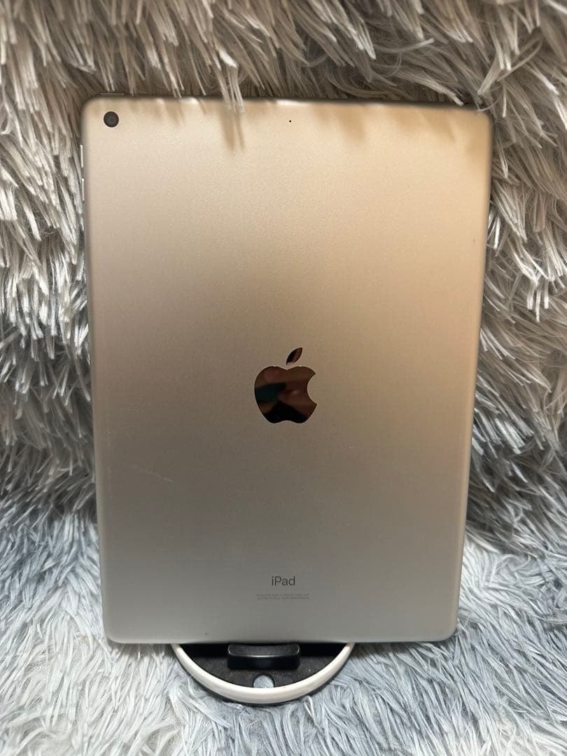 Apple iPad (第7世代) 32GB シルバー 2019年代