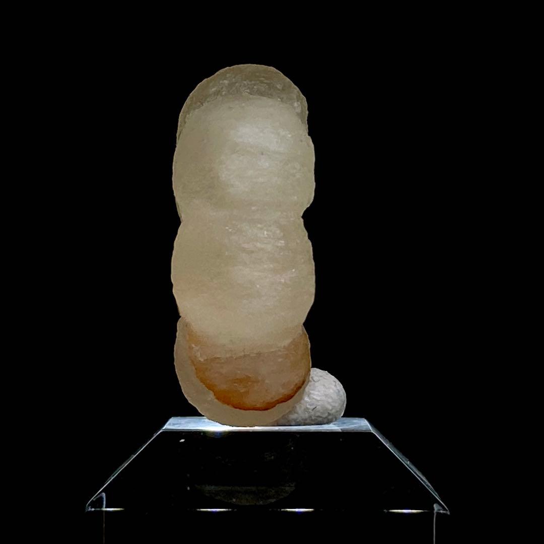 か*ん様 ポンデリングフローライト　蛍石　原石　鉱物標本　天然石　695