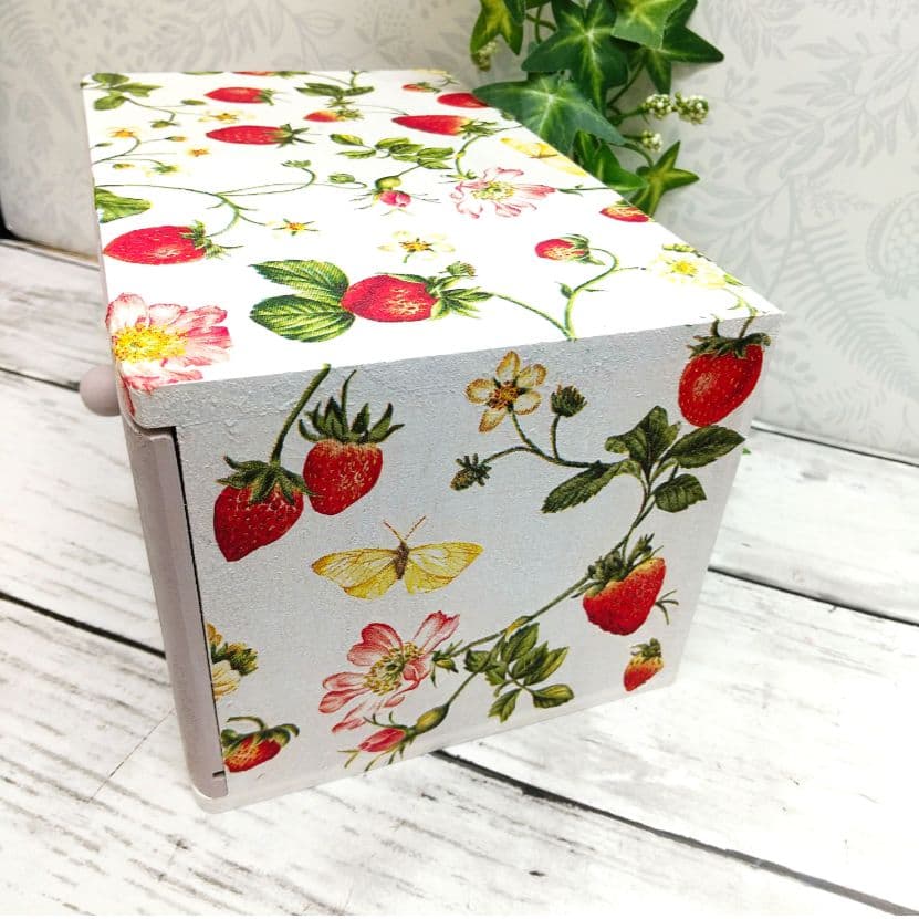 デコパージュꔛ‬ꕤ ティッシュケース♡折り畳み2段ラック♡木製引き出しBOX