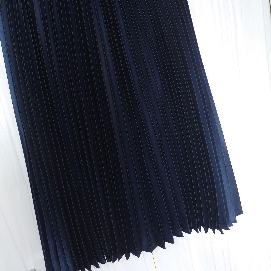 専用　美品　大きいサイズ　トゥービーシック　サテンプリーツスカート
