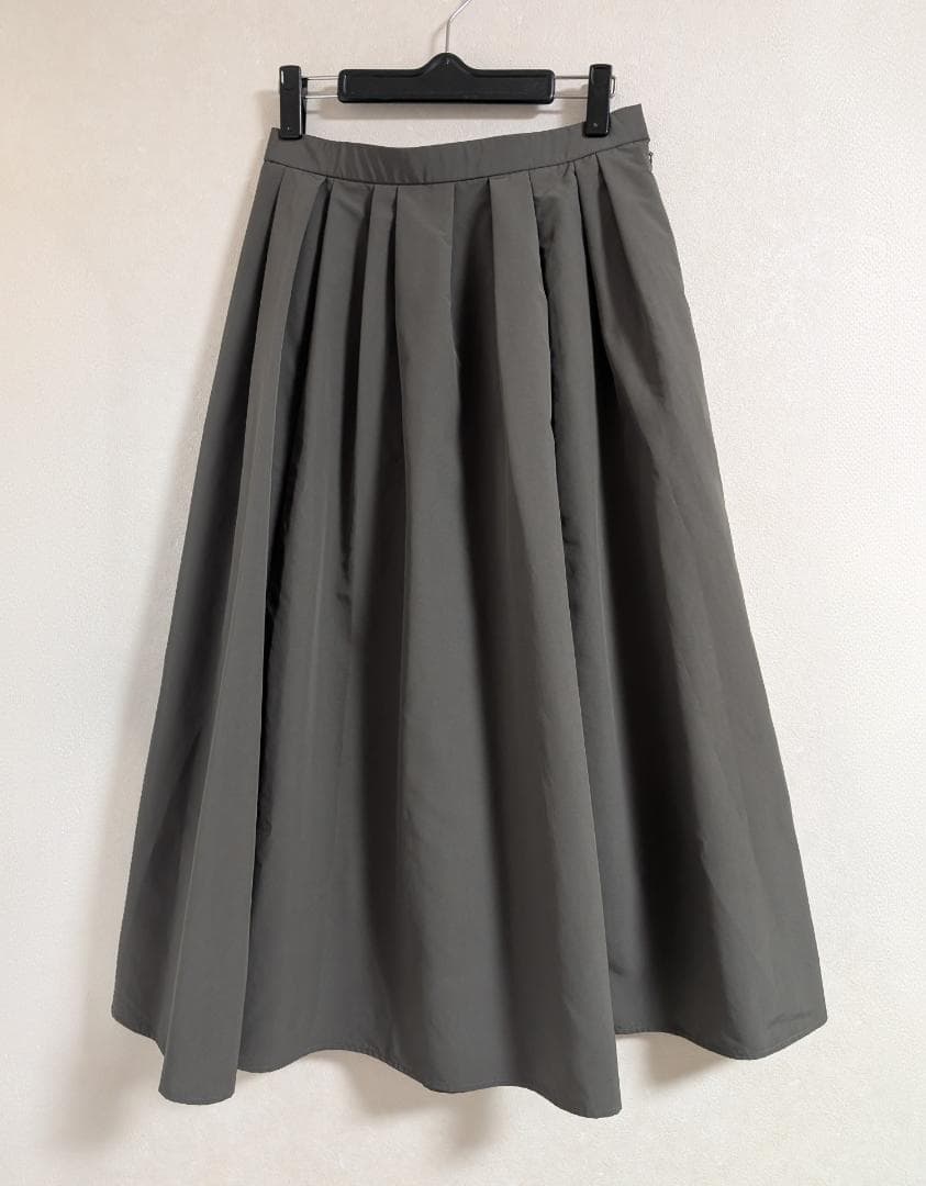 ✨極美品✨23区 【撥水加工/洗える】ハイマルチタフタ タックスカート 38