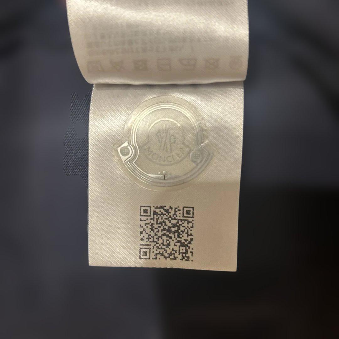 MONCLER ネイビー ロゴ Tシャツ　Mサイズ