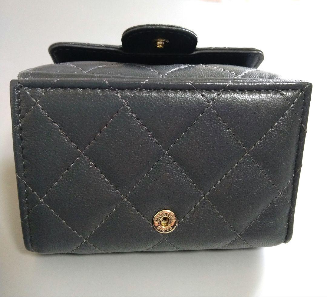 【CHANEL】マトラッセ スモールウォレット ラムスキン ダークグレー