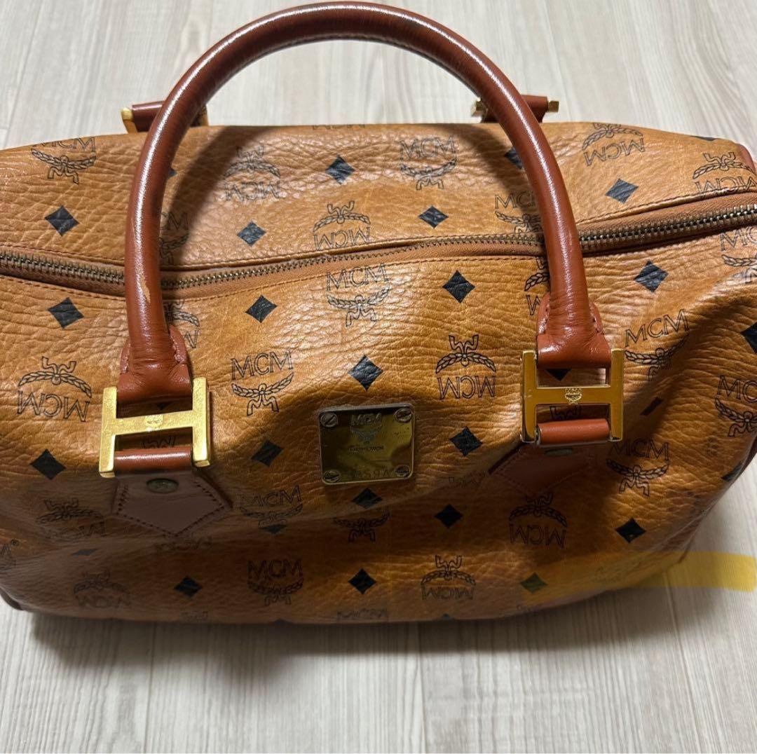 Labubu MCM ボストンバッグ