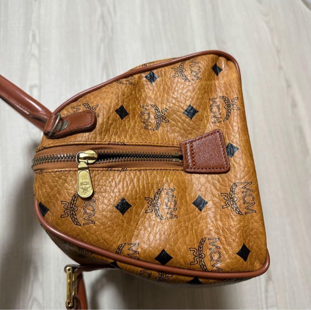 Labubu MCM ボストンバッグ