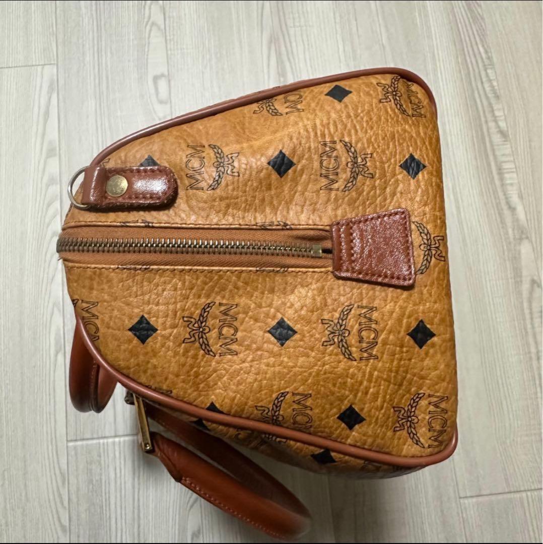 Labubu MCM ボストンバッグ