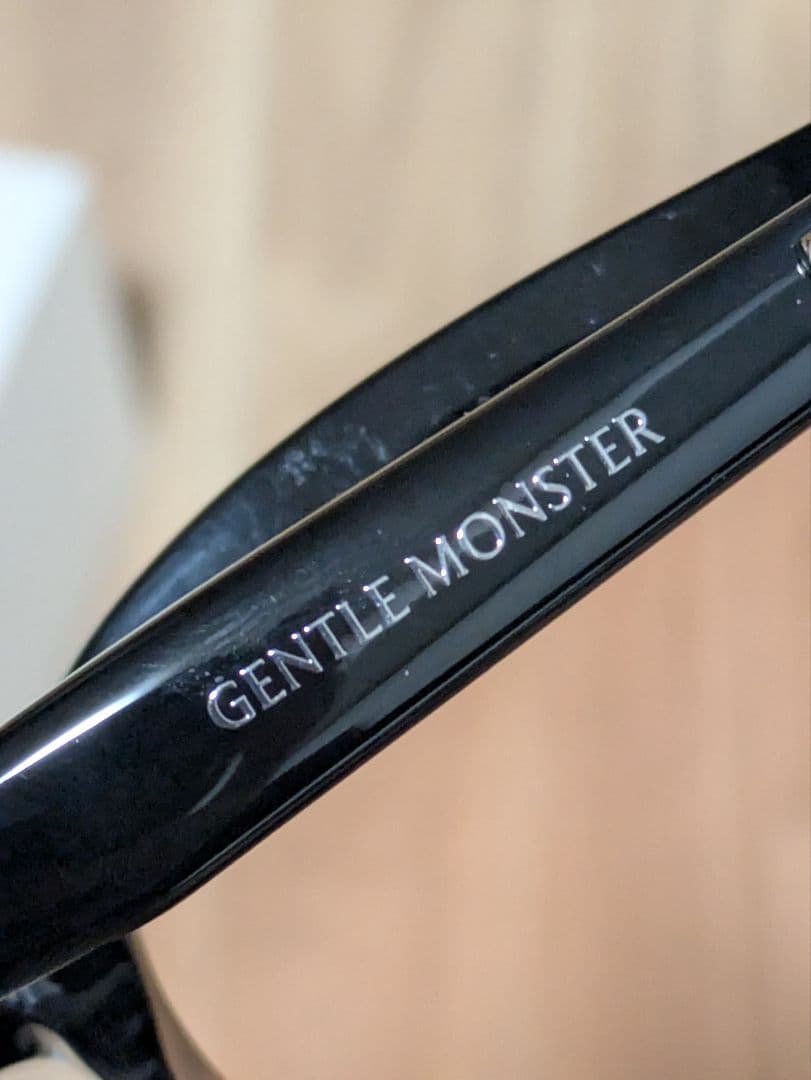 GENTLE MONSTER by サングラス