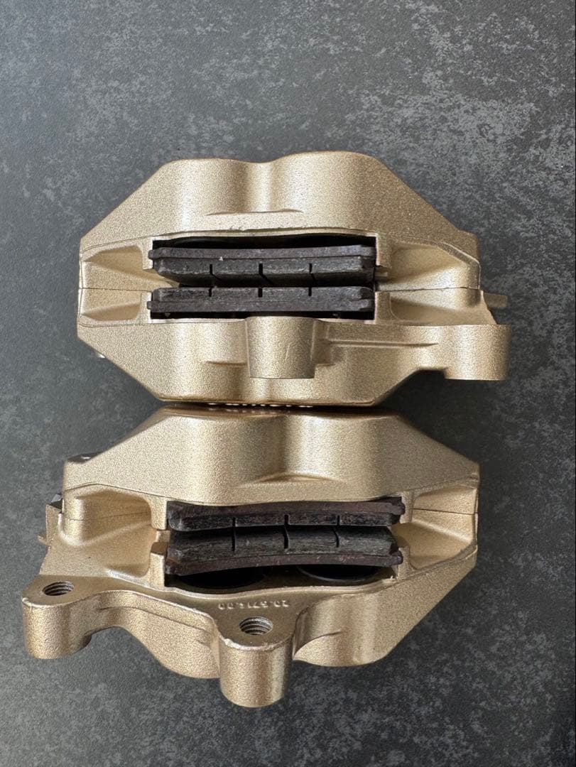 オーバーホール済み　ゼファー400 Brembo 4POTキャリパー