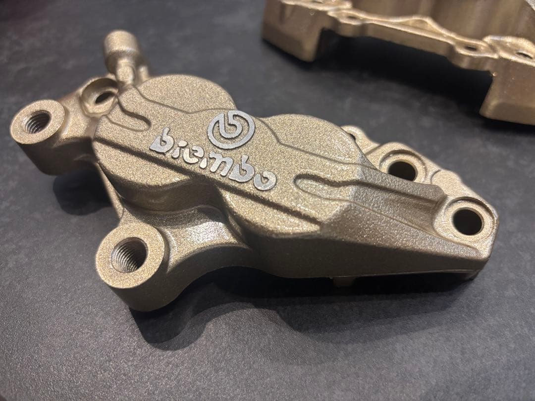 オーバーホール済み　ゼファー400 Brembo 4POTキャリパー