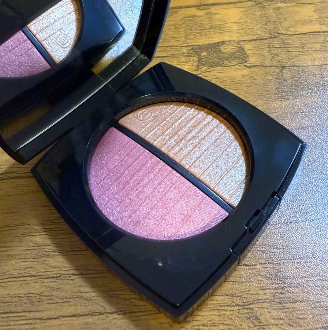 CHANEL シャネル　レベージュヘルシーゴールデングロウパウダー　新品限定品