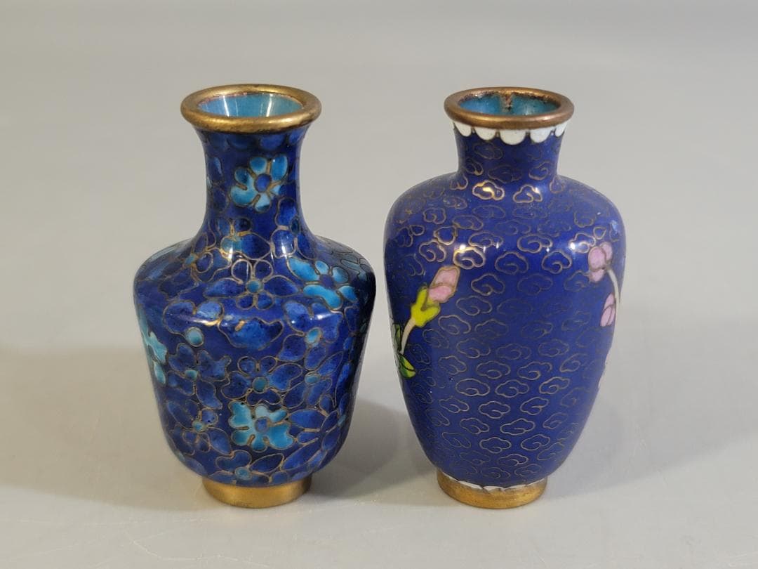 中国美術 七宝 小瓶 一対 花器 花瓶 花入 小壺　飾壺 DT763