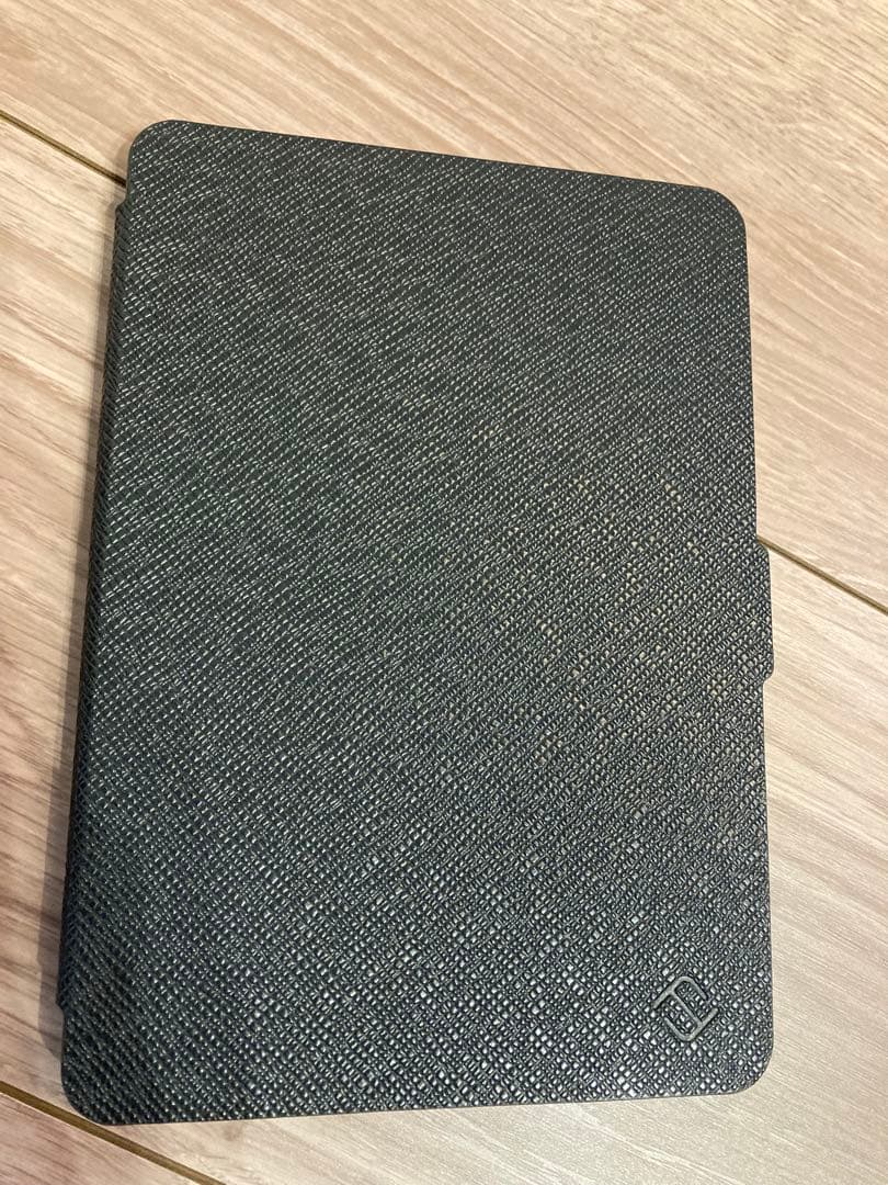 Amazon Kindle Paper white本体 + 専用カバー