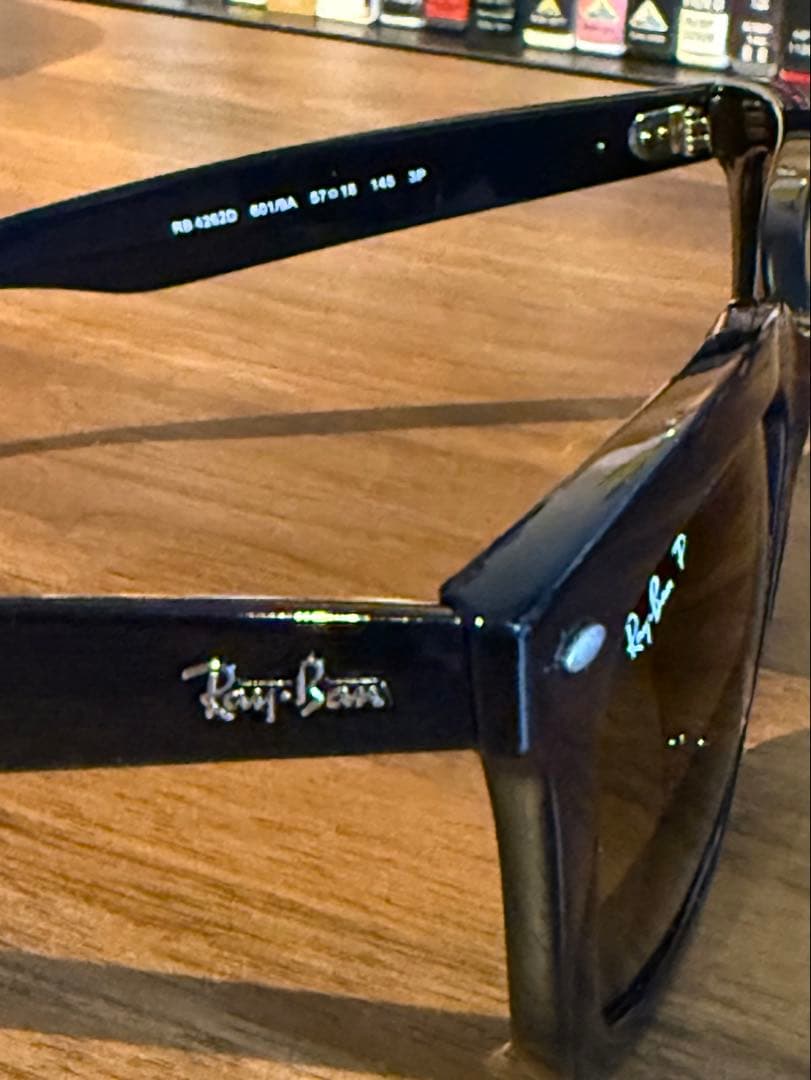 Ray-Ban レイバン RB4262 偏光サングラス 黒 ケース付