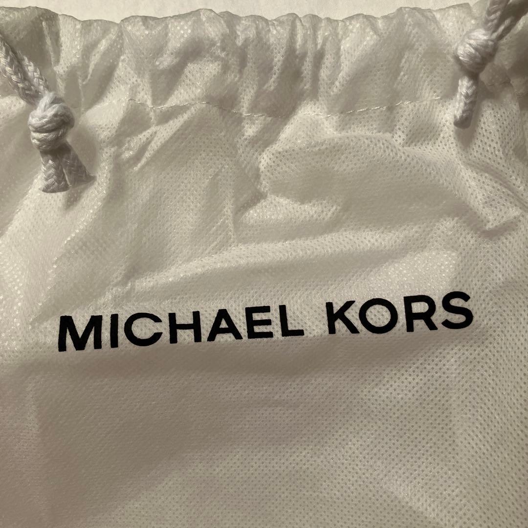 新品未使用品MICHAEL KORS 二つ折り財布 ブラウン