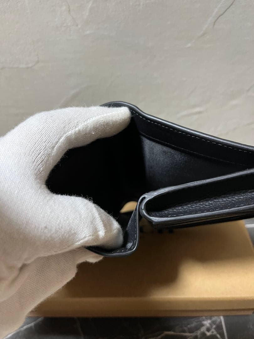 ✨️新品未使用✨️COACHアウトレット ブラック 二つ折り財布