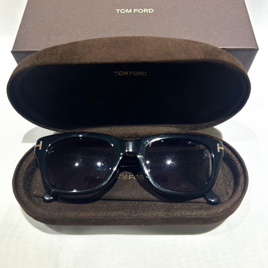 美品　TOM FORD ウェリントン型　don TF237-F 01B