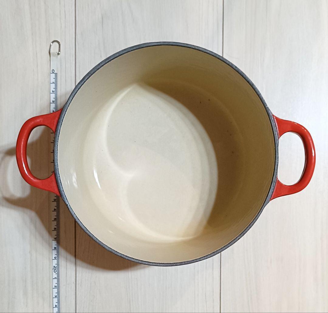 【お値下げしました】LE CREUSET 両手鍋 18cm