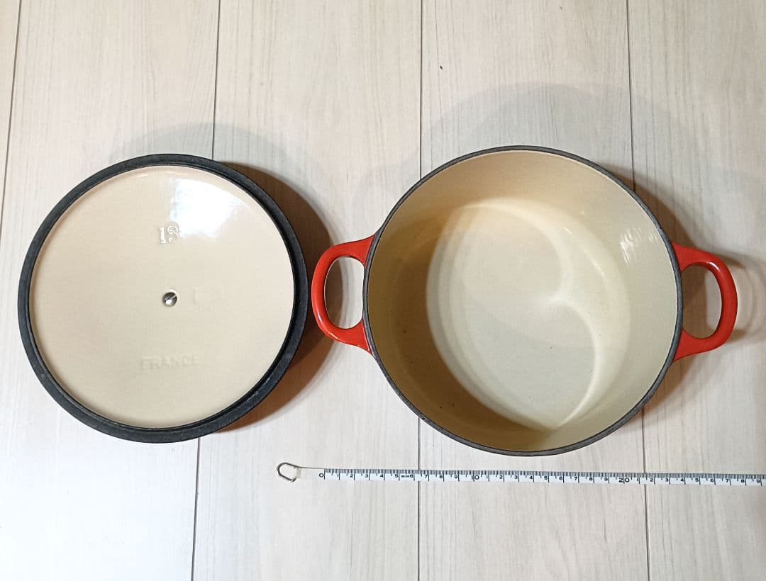 【お値下げしました】LE CREUSET 両手鍋 18cm