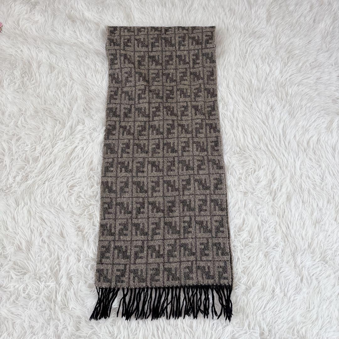 ✨美品✨FENDI フェンディ マフラー ストール ズッカ柄 ウール100%