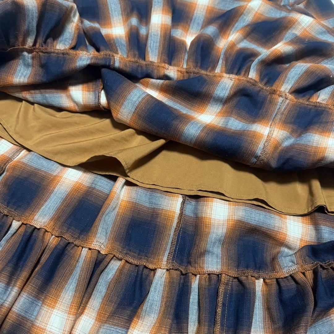 美品 LILY BROWN コットンラッフルティアードスカート オレンジ