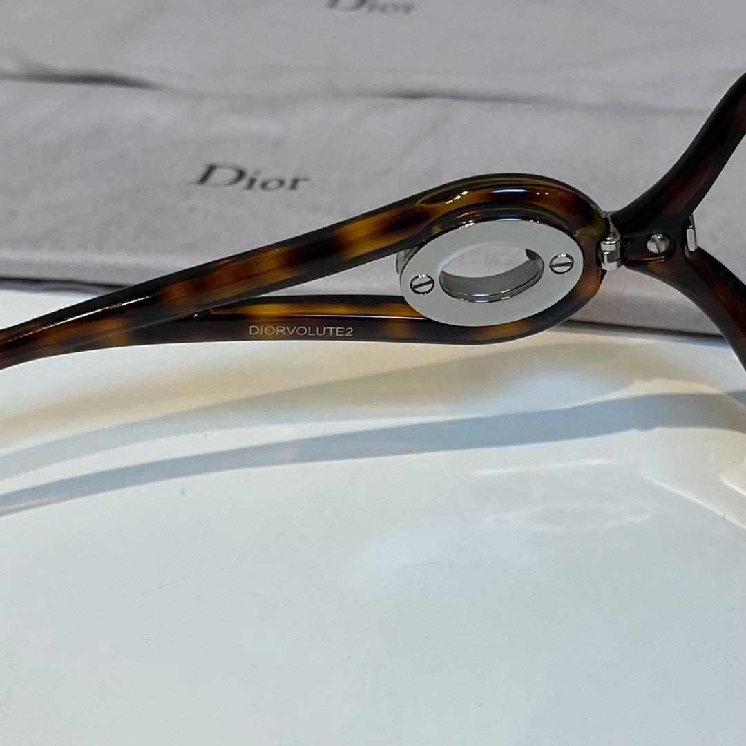 Christian Dior クリスチャンディオール サングラス VOLUTE2