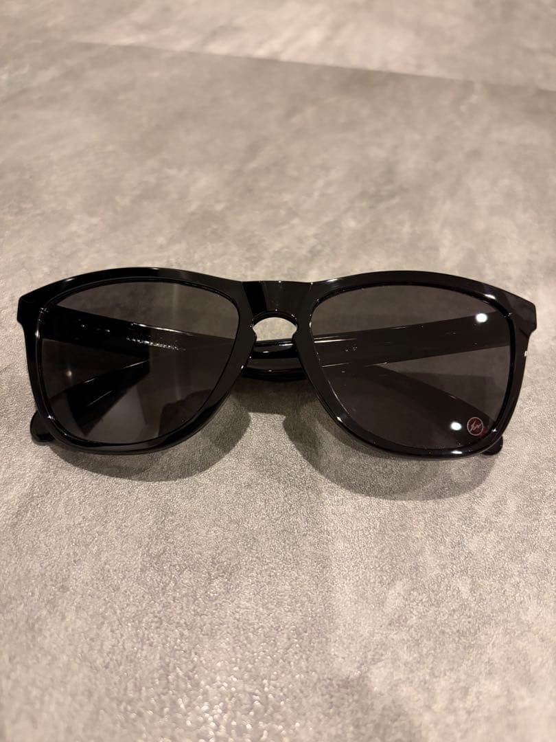 OAKLEY オークリー　× FRAGMENT コラボレーション　サングラス