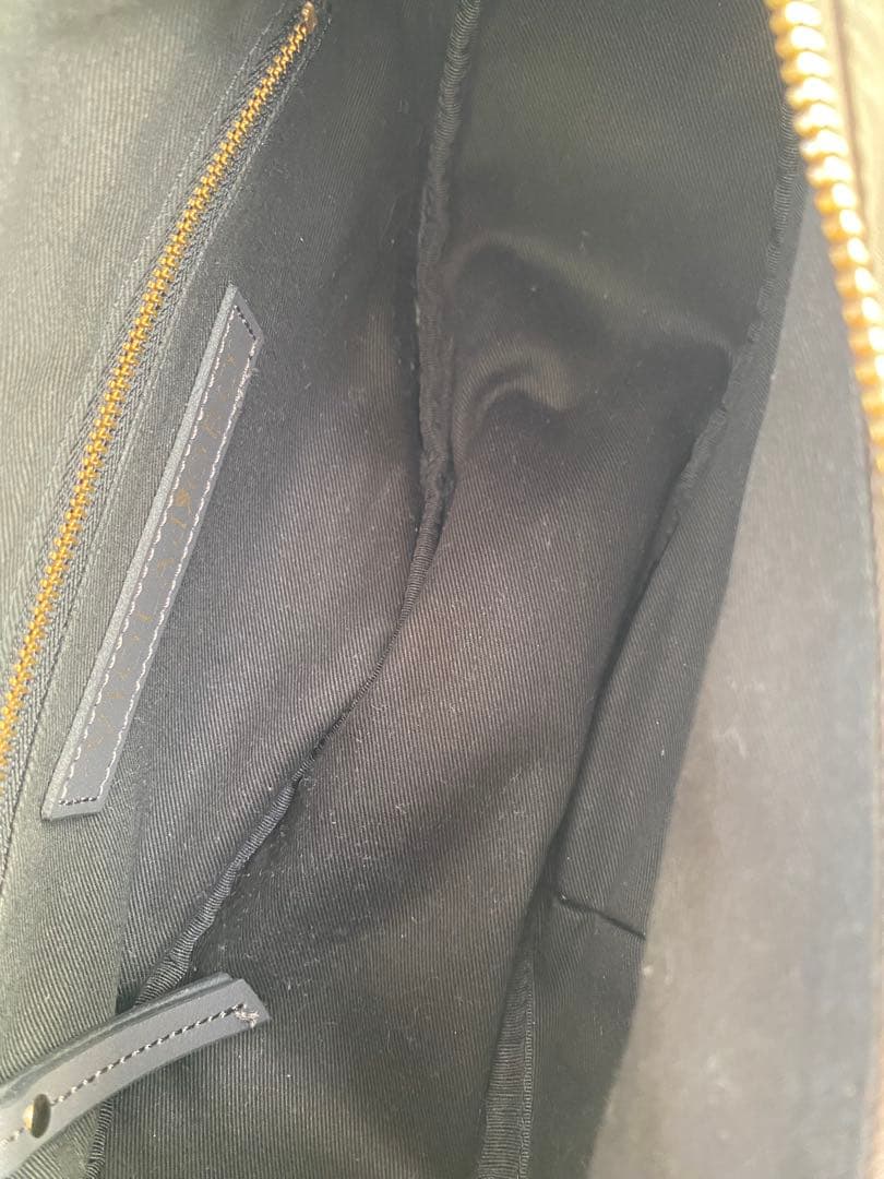 VIOLAd’ORO/ヴィオラドーロ BIANCA BODYBAGボディバッグ