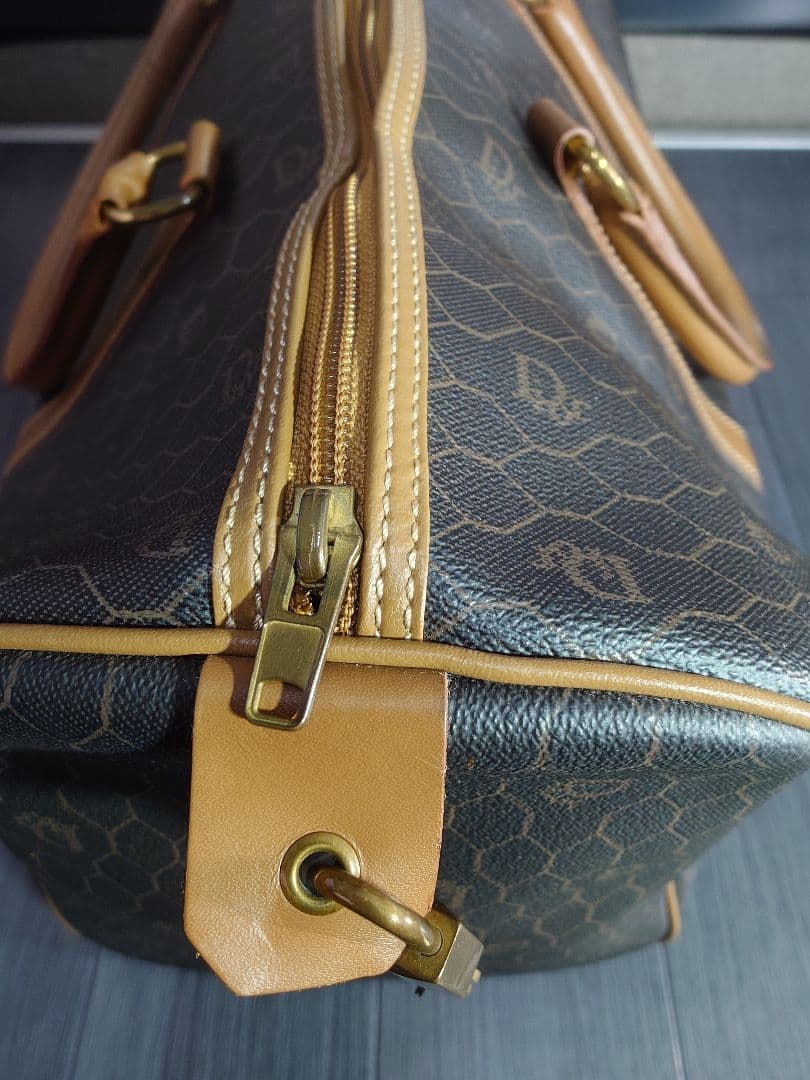Christian　Dior　ボストンバッグ　ハニカム柄