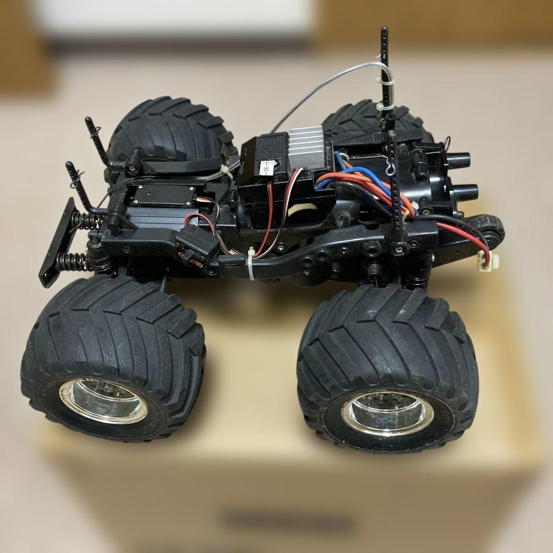 タミヤのワイルドウイリー2だと思います。ラジコンカー