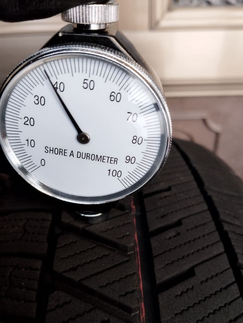 【カズサン】BRIDGESTONE 21年 VRX3 155/65R14