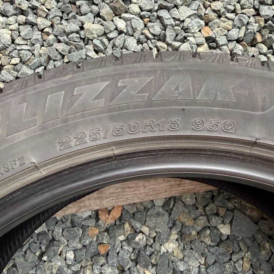 225/50R18 ブリヂストンVRX3スタッドレスタイヤ２本エスティマC-HR