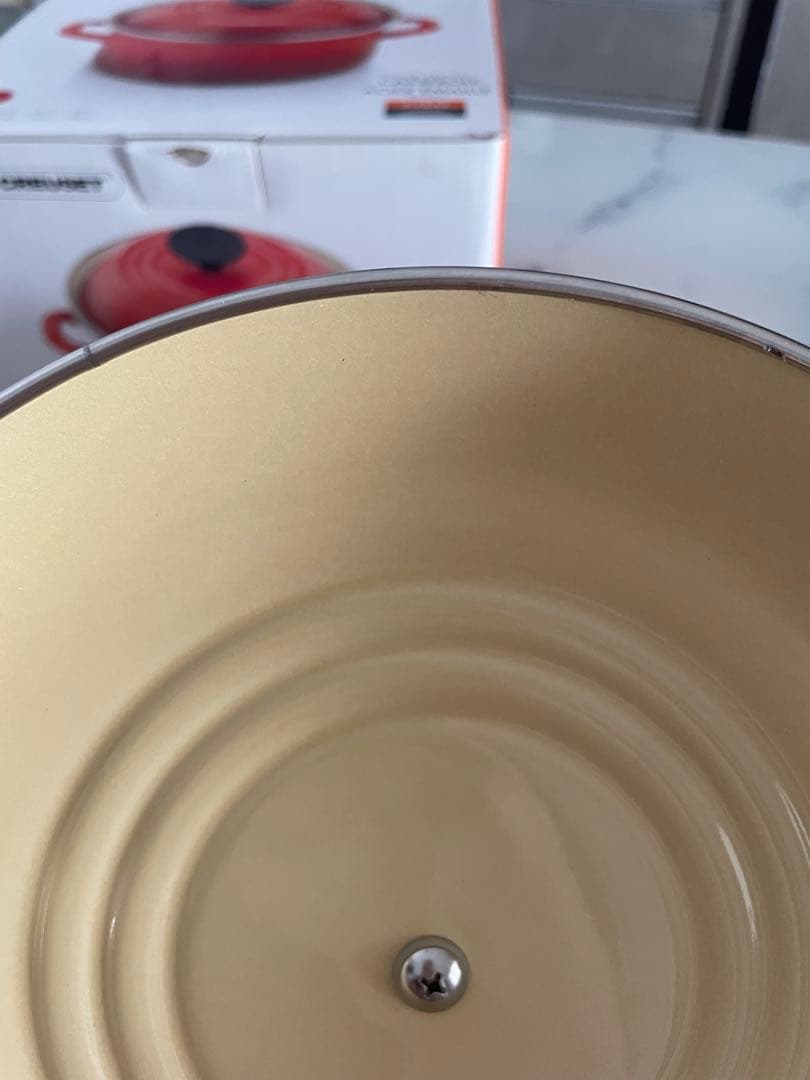 LE CREUSET ルクルーゼ　キャセロール 20cm チェリーレッド 両手鍋