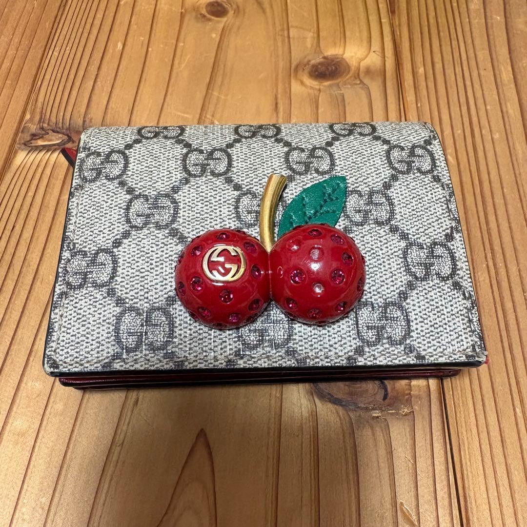 GUCCI チェリー付き GGスプリーム 財布