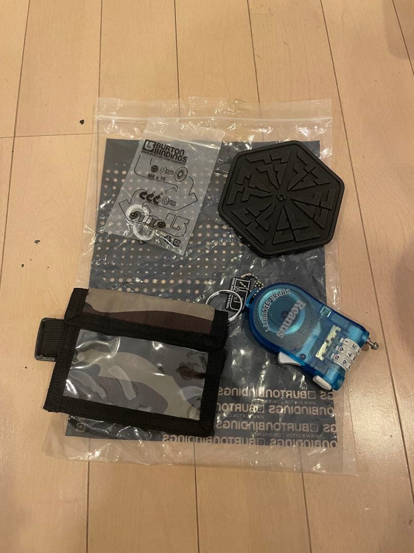 MASHマッシュ　発送不可　直接渡しのみ　Burton スノーボード