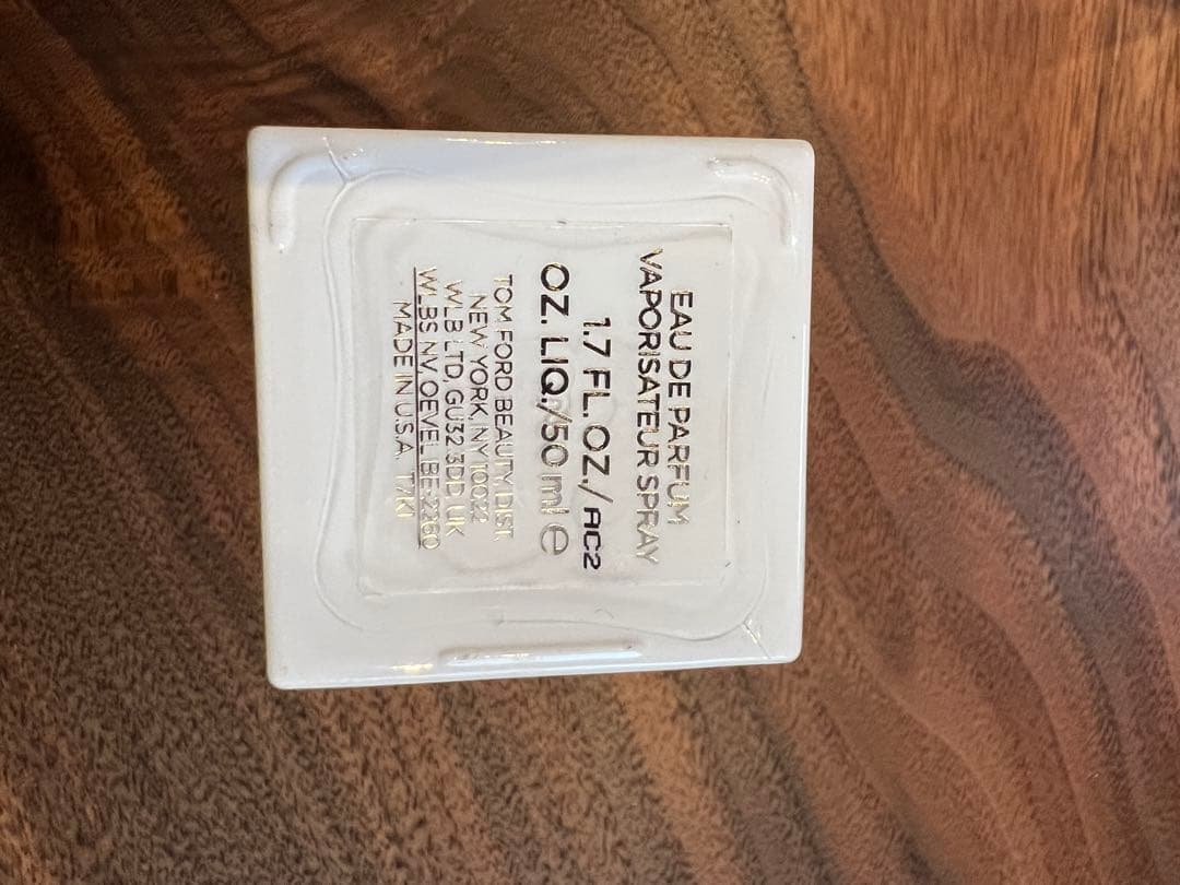 トムフォード ソレイユネージュ tom ford soleil neige 50