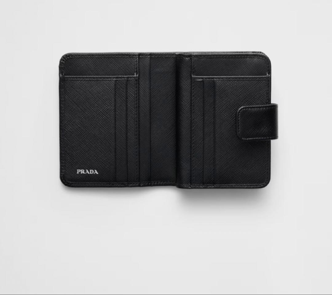 ［正規品］PRADA サフィアーノトライアルグル