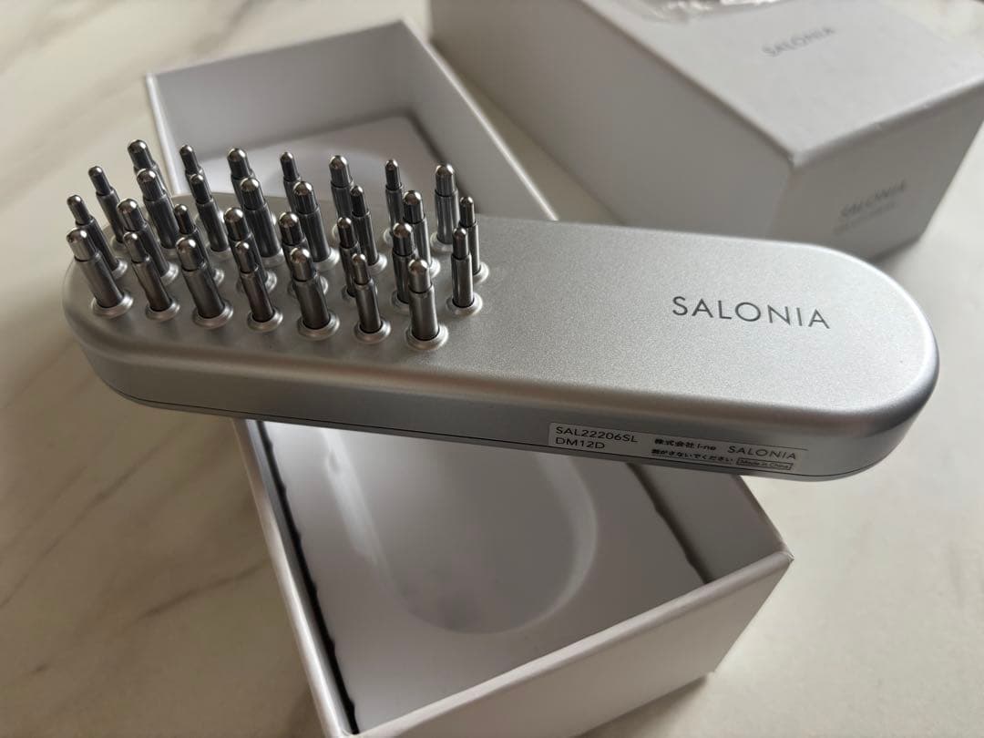 [美品]SALONIA EMSリフトブラシ